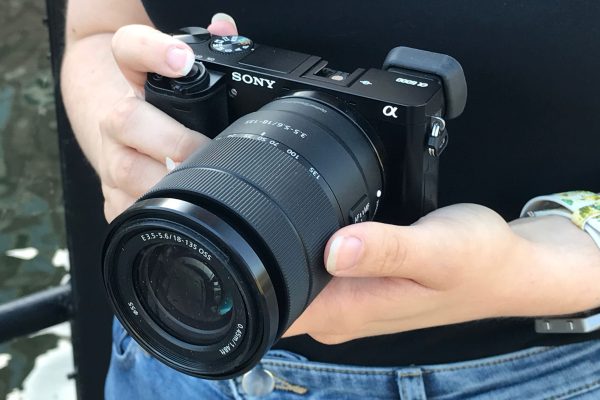 Sony Alpha A6000, new innovation in lens. Sony Alpha A6000
